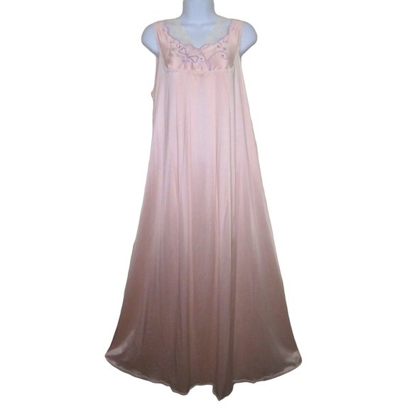 Vintage 60s Vanity Fair Full Length Nylon Nightgown M Pink Embroidery Lace USA - Picture 8 of 14